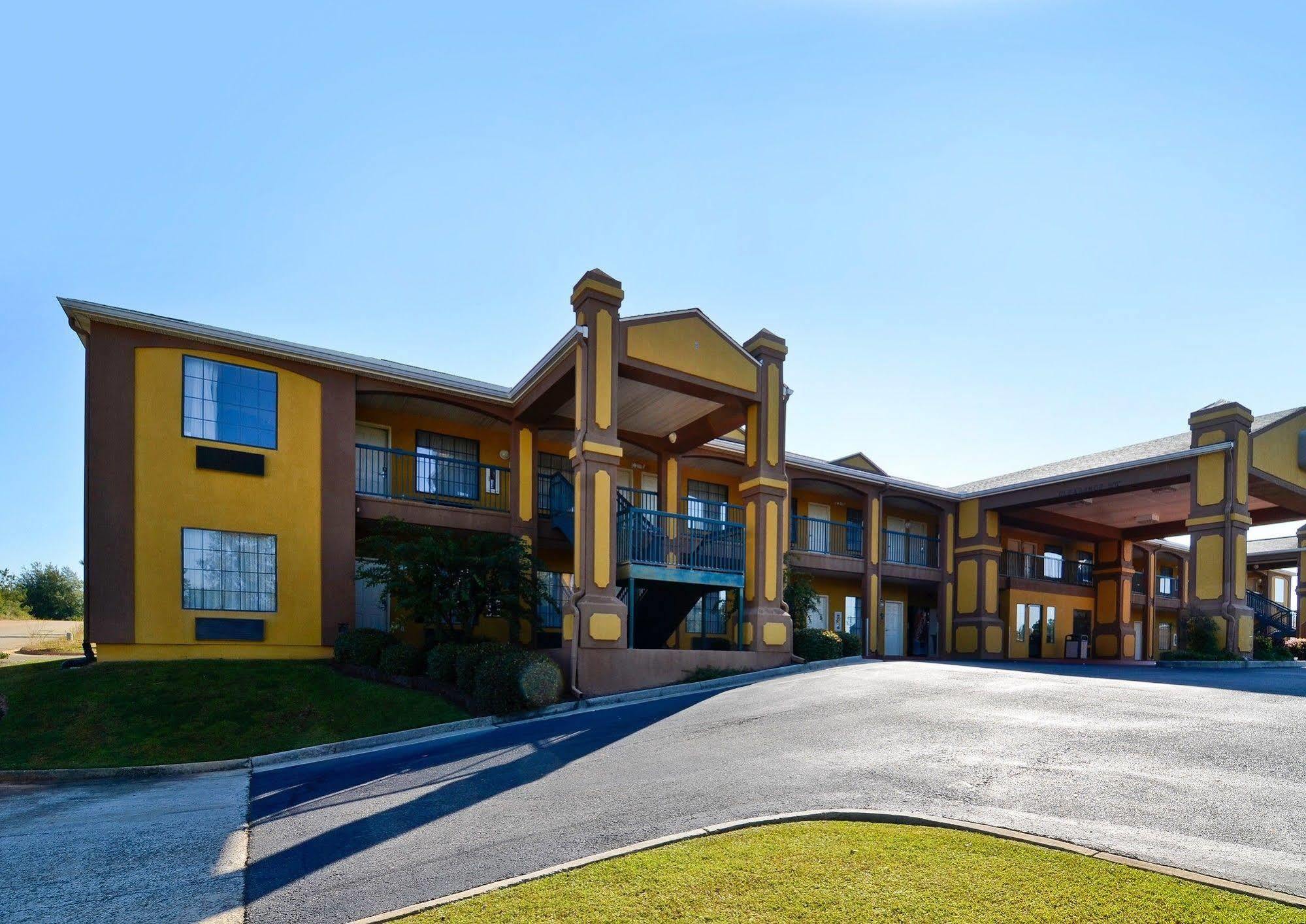 Best Western Hawkinsville Inn & Suites المظهر الخارجي الصورة