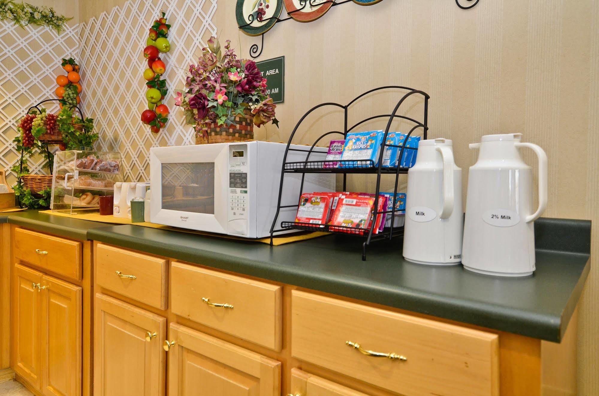 Best Western Hawkinsville Inn & Suites المطعم الصورة